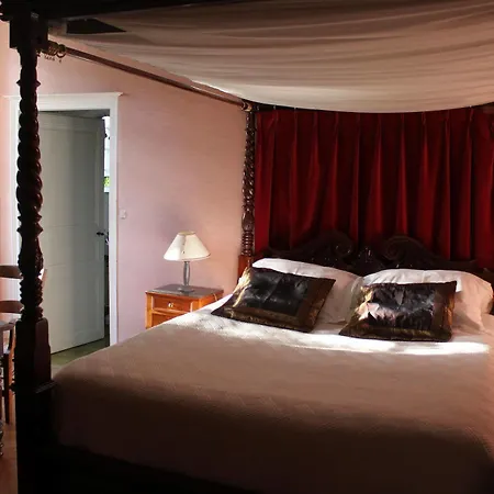 L'ancien Presbytere La Rucheliere Hotel